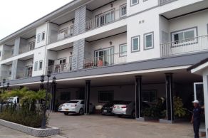 Sapanthong Apartments 